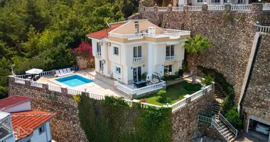 Villa 5 chambres dans Kargicak, Turquie