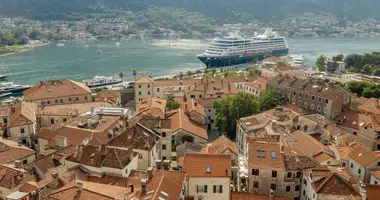 2 bedroom apartment in Kotor, Montenegro