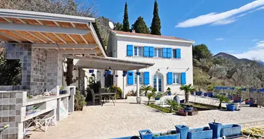 Villa en Tivat, Montenegro