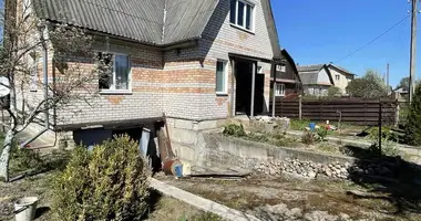 Casa en Pierasadski sielski Saviet, Belarús