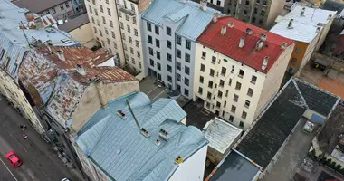 Mieszkanie 8 pokojów w Ryga, Łotwa