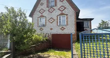 Casa en Turynski sielski Saviet, Belarús