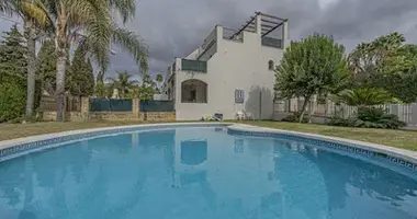 Casa 3 habitaciones en Marbella, Španjolska