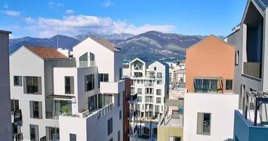 Mieszkanie 3 pokoi w Tivat, Czarnogóra
