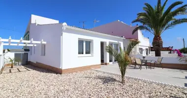 Casa 3 habitaciones en Urbanizacion Dona Pepa, Španjolska