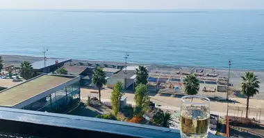 Mieszkanie 2 pokoi w Batumi, Gruzja