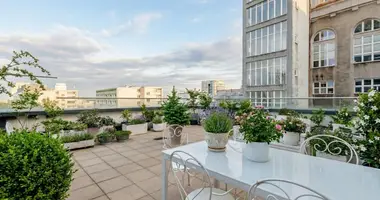 2 bedroom apartment in Warsaw, Poland