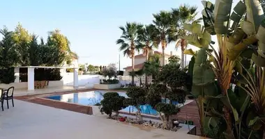 Haus 5 Schlafzimmer in Agios Tychonas, Zypern