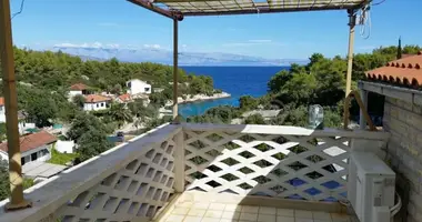 Maison 13 chambres dans Vrbanj, Croatie