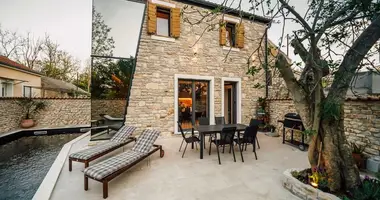 2 bedroom house in Grad Zadar, Croatia
