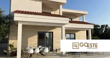 Дом 3 комнаты в Opcina Dezanovac, Хорватия