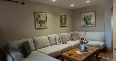2 bedroom apartment in Tirana Municipality, Albania