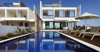 Villa 5 bedrooms in Ayia Napa, Cyprus