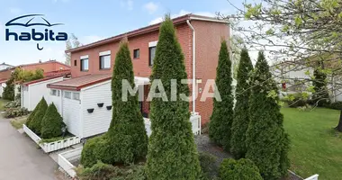 Adosado Adosado en Helsinki sub region, Finlandia