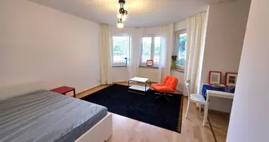 1 room apartment in Warsaw, Poland