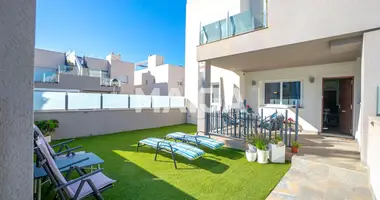 Townhouse in Torrevieja, Spain