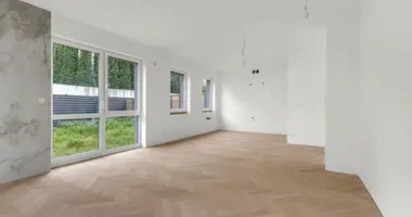 3 bedroom house in Warsaw, Poland