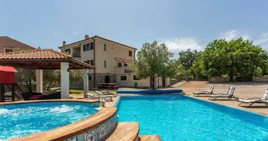 Villa en Omisalj, Croacia