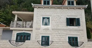 Maison 3 chambres dans Donja Lastva, Monténégro