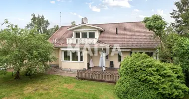 6 bedroom house in Helsinki sub-region, Finland