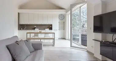 Квартира 2 комнаты в Donji Orahovac, Черногория