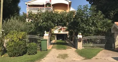 Hotel 650 m² in Zaton, Croatia