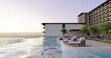 Apartamento 4 habitaciones en Karon, Tailandia