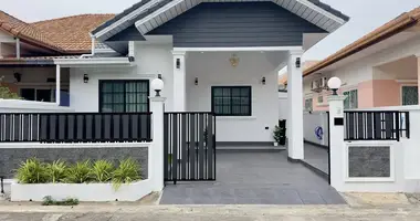 Dom 3 pokoi w Huai Yai, Tajlandia