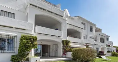 Apartamento 3 habitaciones en San Pedro Alcantara, Španjolska