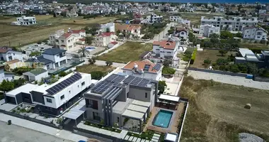 Villa 4 habitaciones en Agios Sergios, Chipre del Norte