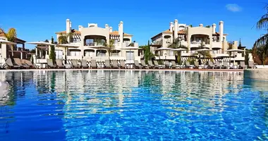 Квартира 2 спальни в Loule, Португалия