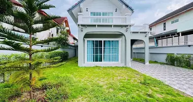 Дом 4 спальни в Паттайя, Таиланд