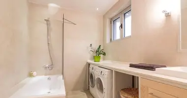 1 bedroom apartment in Skaljari, Montenegro