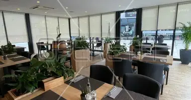 Propiedad comercial 149 m² en Zagreb, Croacia