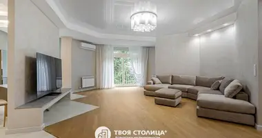 4 bedroom apartment in Minsk, Belarus