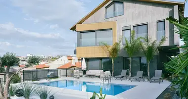 Villa 9 habitaciones en Guzelbahce, Turquía