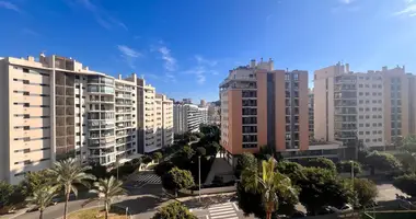 2 bedroom apartment in Villajoyosa, Spain
