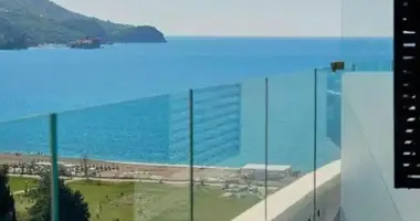 Wohnung 3 Schlafzimmer in Becici, Montenegro