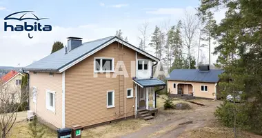 Haus 5 zimmer in Kouvola sub region, Finnland