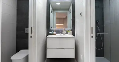 2 bedroom apartment in Torrevieja, Spain