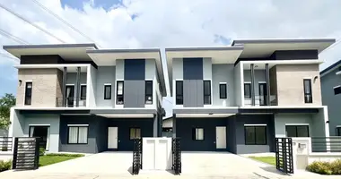 Maison 4 chambres dans Nong Prue, Thaïlande