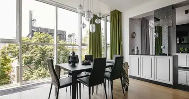 4 room apartment in Warsaw, Poland