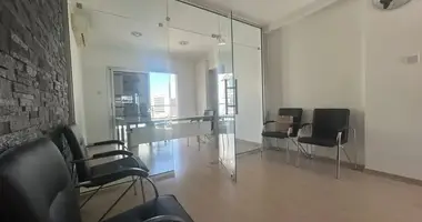 Pomieszczenie biurowe 75 m² w Limassol, Cypr