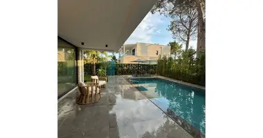 Villa 4 habitaciones en Ishem, Albania