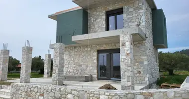Cottage 4 bedrooms in Skala Fourkas, Greece