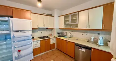 Квартира 4 комнаты в Мезитли, Турция