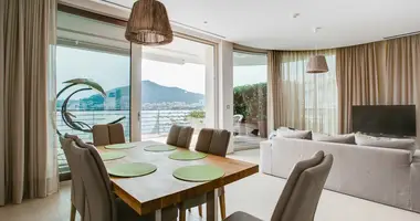 Wohnung 2 Schlafzimmer in Budva, Montenegro
