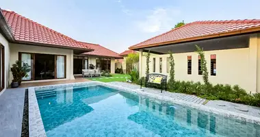 Maison 4 chambres dans Huai Yai, Thaïlande