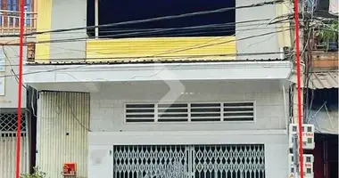 Propriété commerciale dans Sangkat Chak Angrae Leu, Cambodge