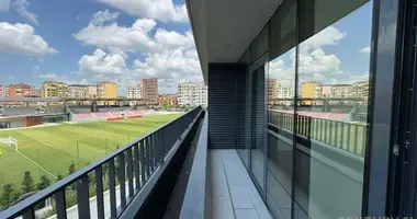 Büro 130 m² in Tirana, Albanien